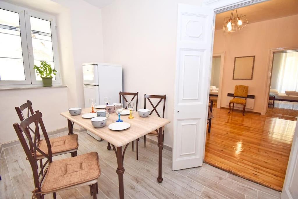 Traditional House With Ivy Garden Corfu  Екстер'єр фото